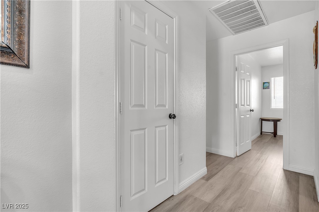 2419 Country Valley Court Property Photo 14