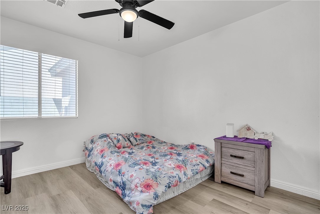 2419 Country Valley Court Property Photo 17