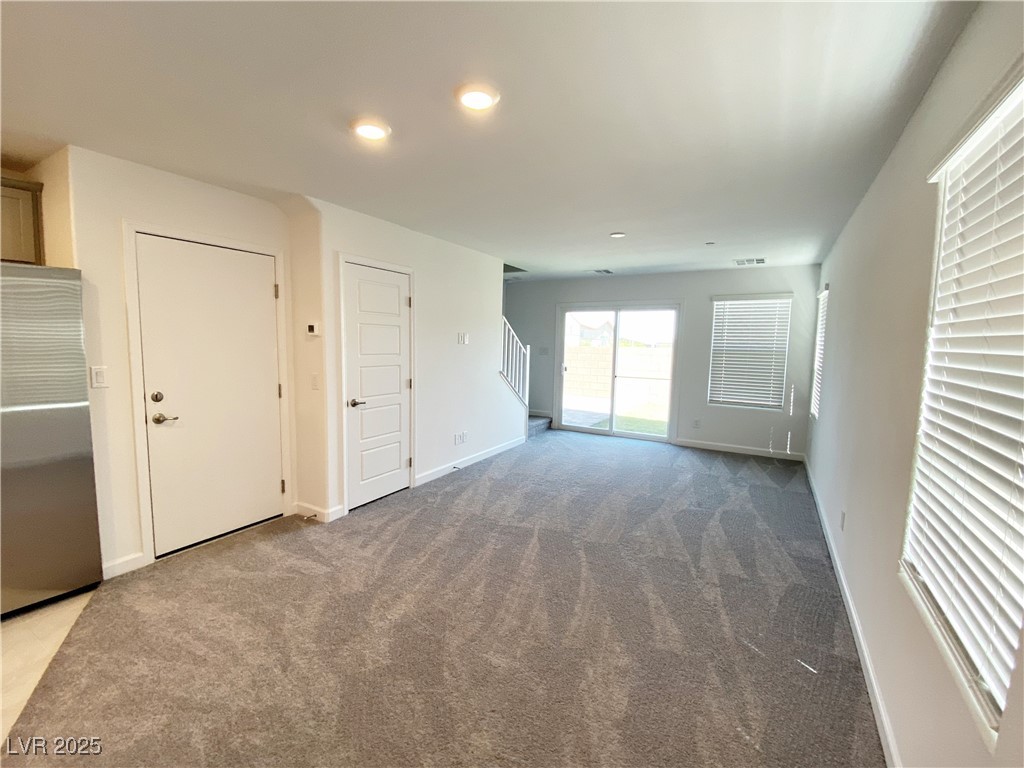 317 Bay Village Place Property Photo 4