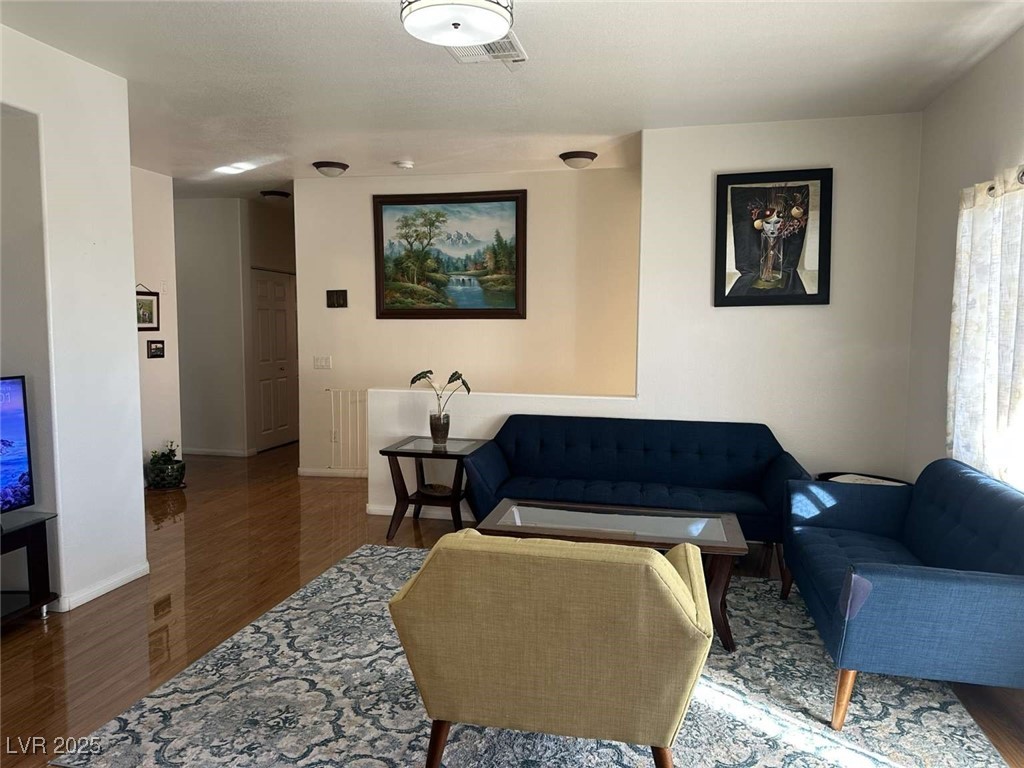3810 Wiggins Bay Street 203 Property Photo 8