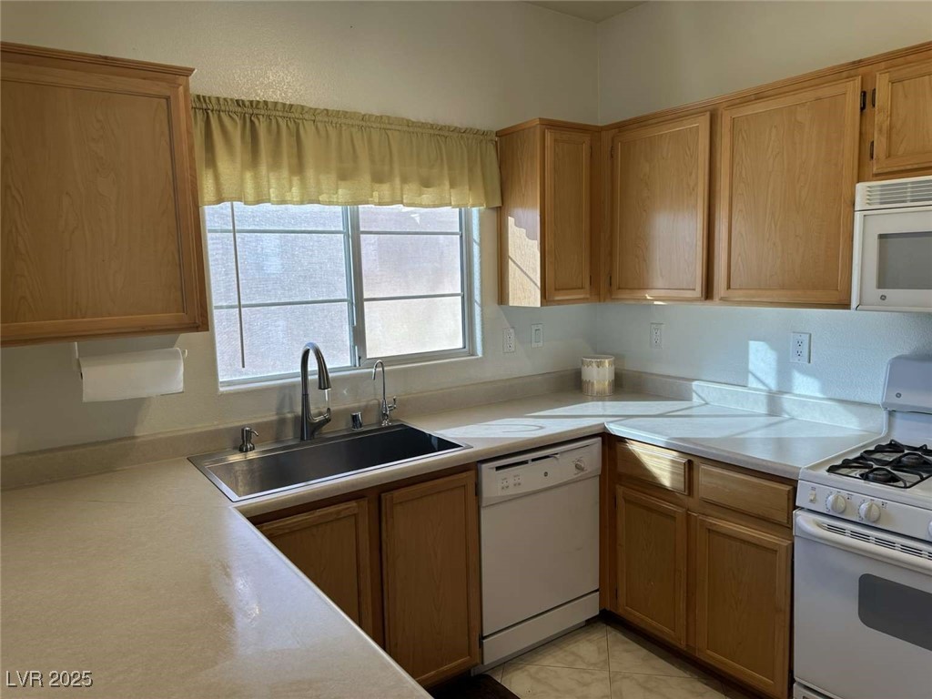 3810 Wiggins Bay Street 203 Property Photo 12