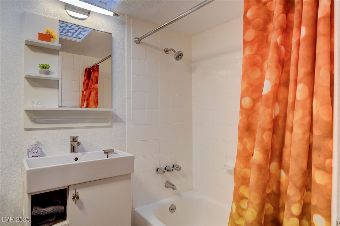 1558 Aztec Way Property Photo 38