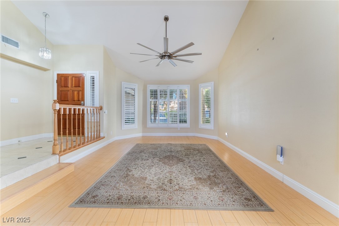 2112 Brighton Shore Street Property Photo 6