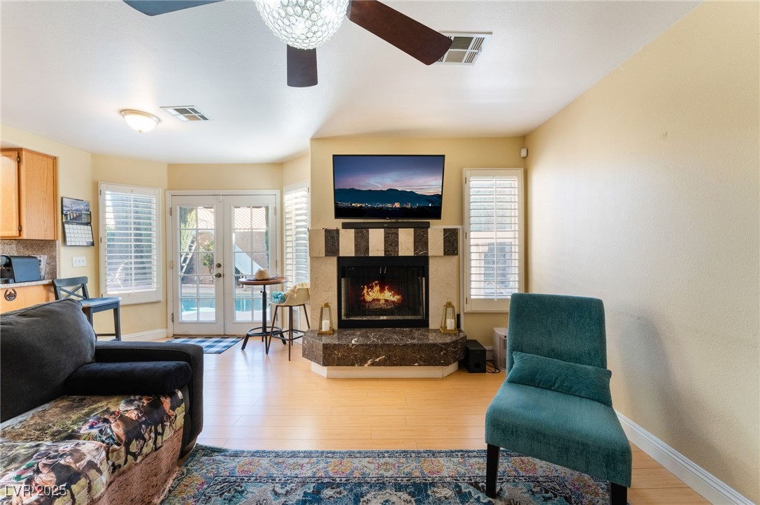 2112 Brighton Shore Street Property Photo 10