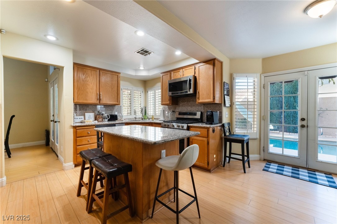 2112 Brighton Shore Street Property Photo 11