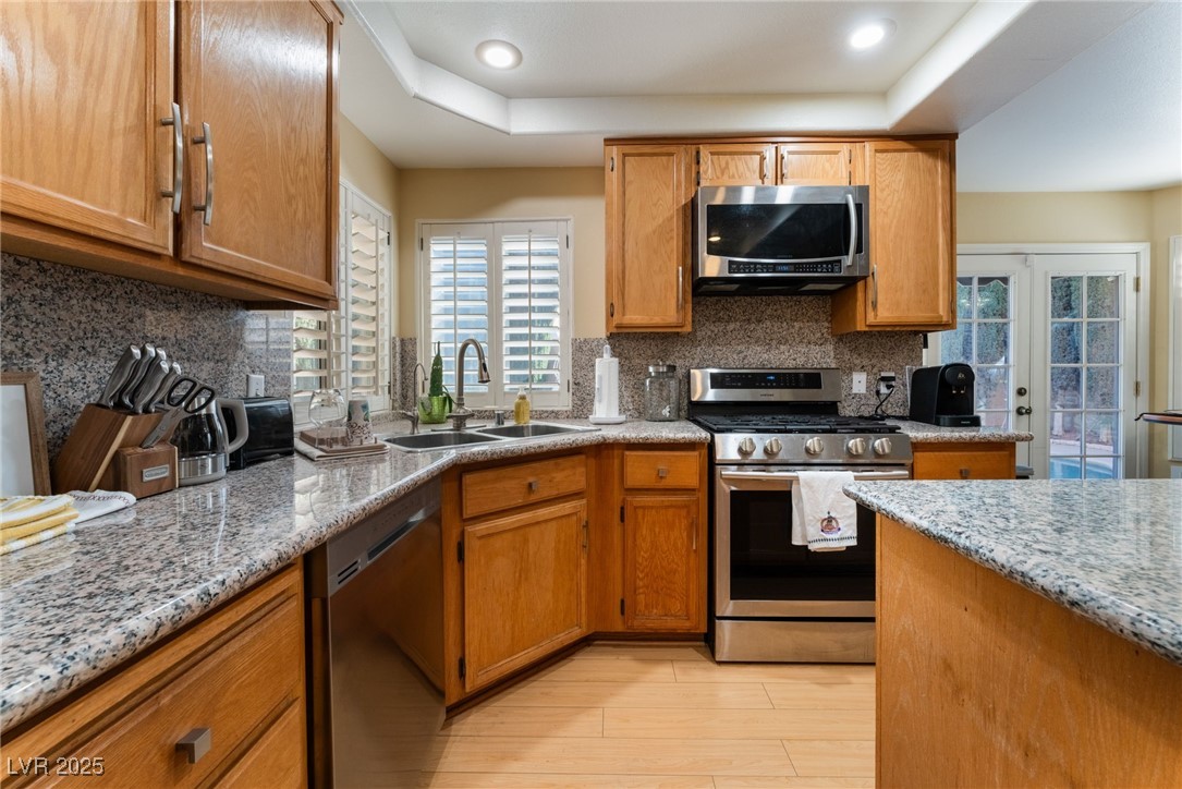 2112 Brighton Shore Street Property Photo 15