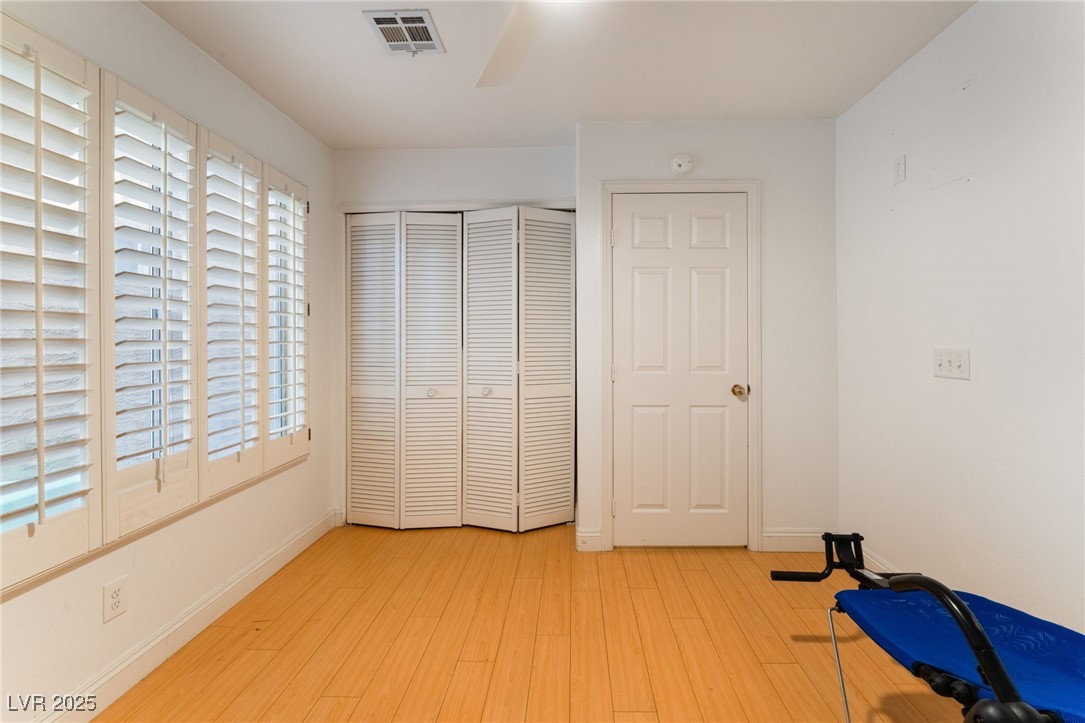 2112 Brighton Shore Street Property Photo 20