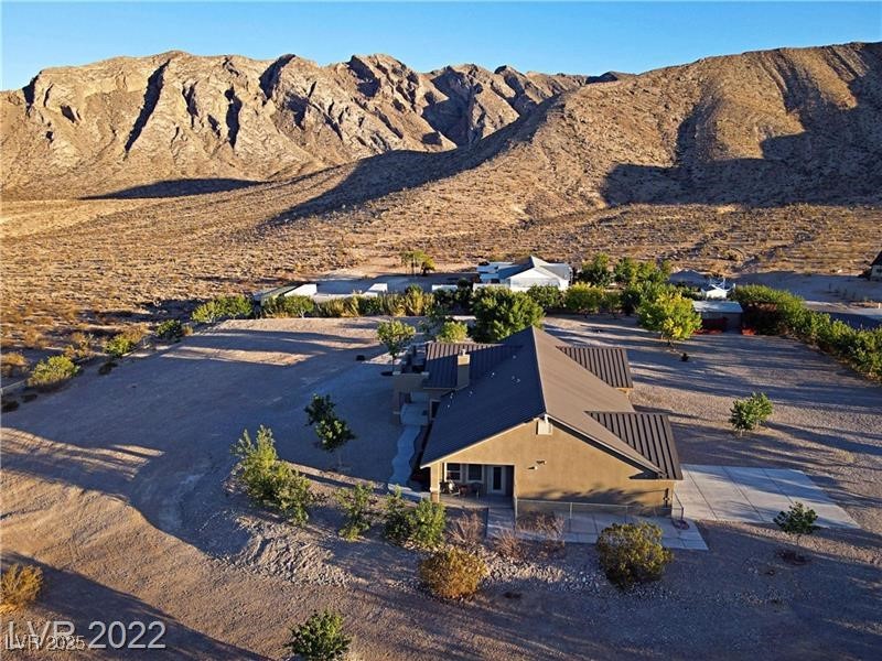 8068 Buena Vida Street Property Photo 4
