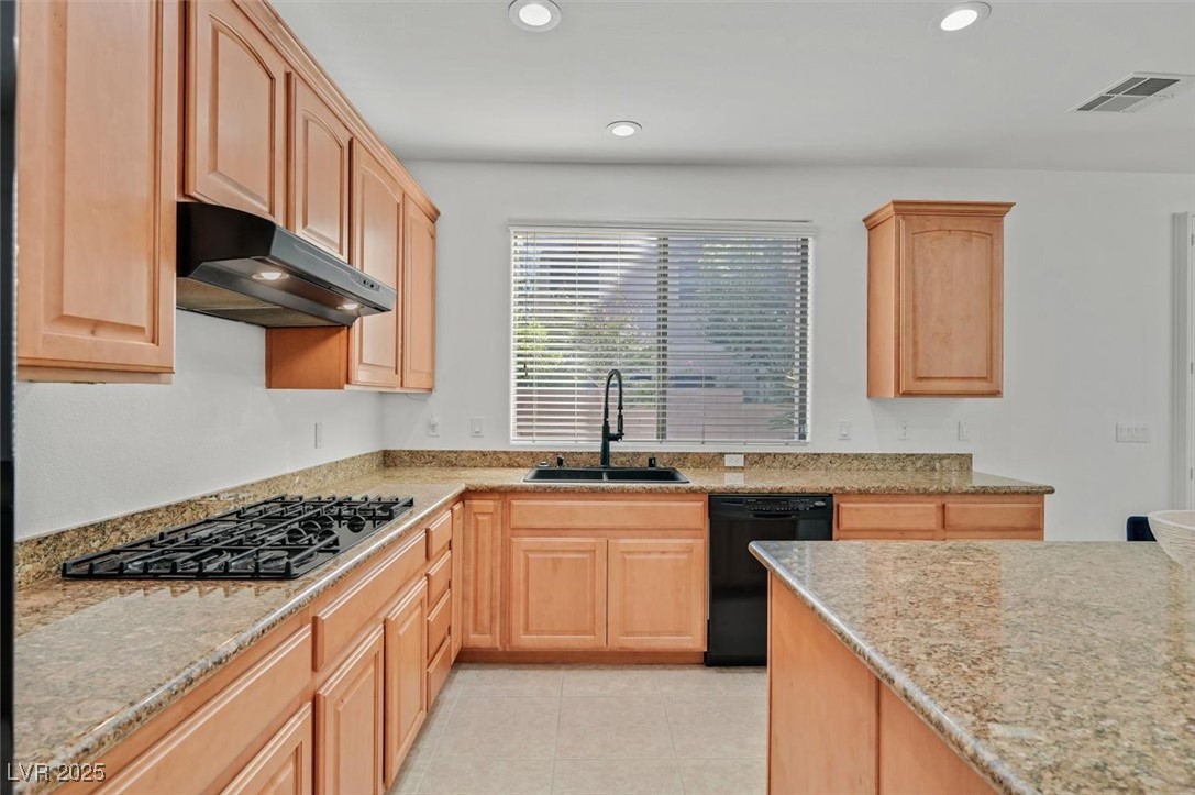 8212 Opal Falls Street Property Photo 3