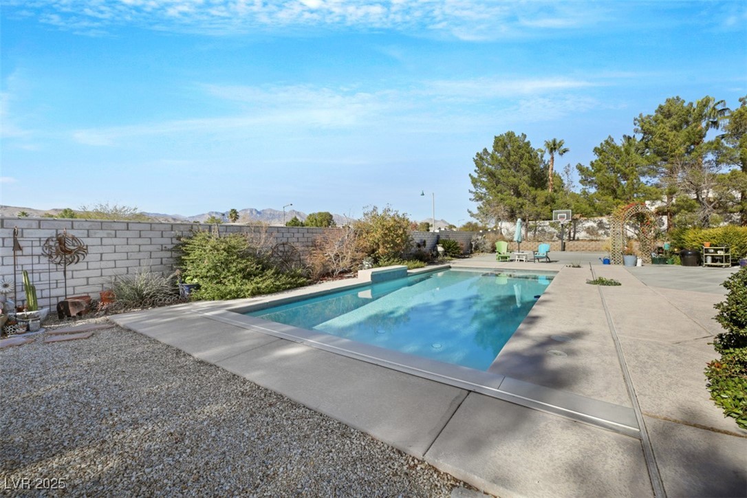 10032 Fox Springs Drive Property Photo 60