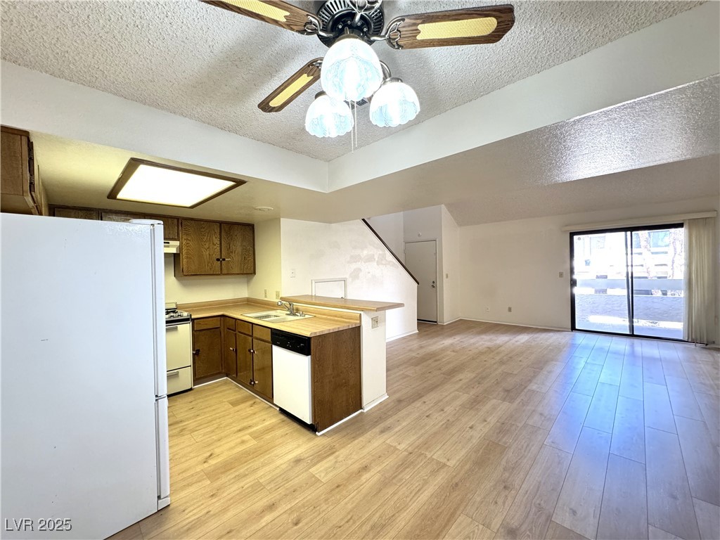 3811 Desert Marina Drive 132 Property Photo 6