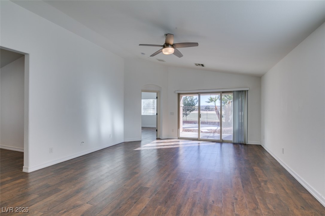 3514 Old Course Street Property Photo 5