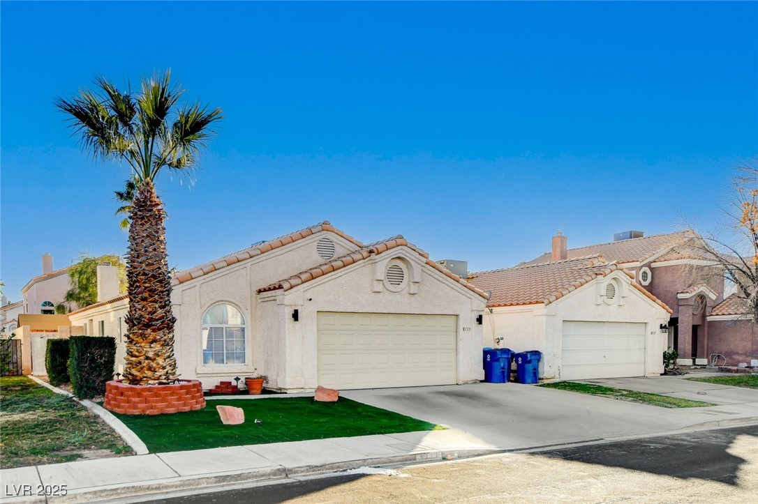8113 Hercules Drive Property Photo 3