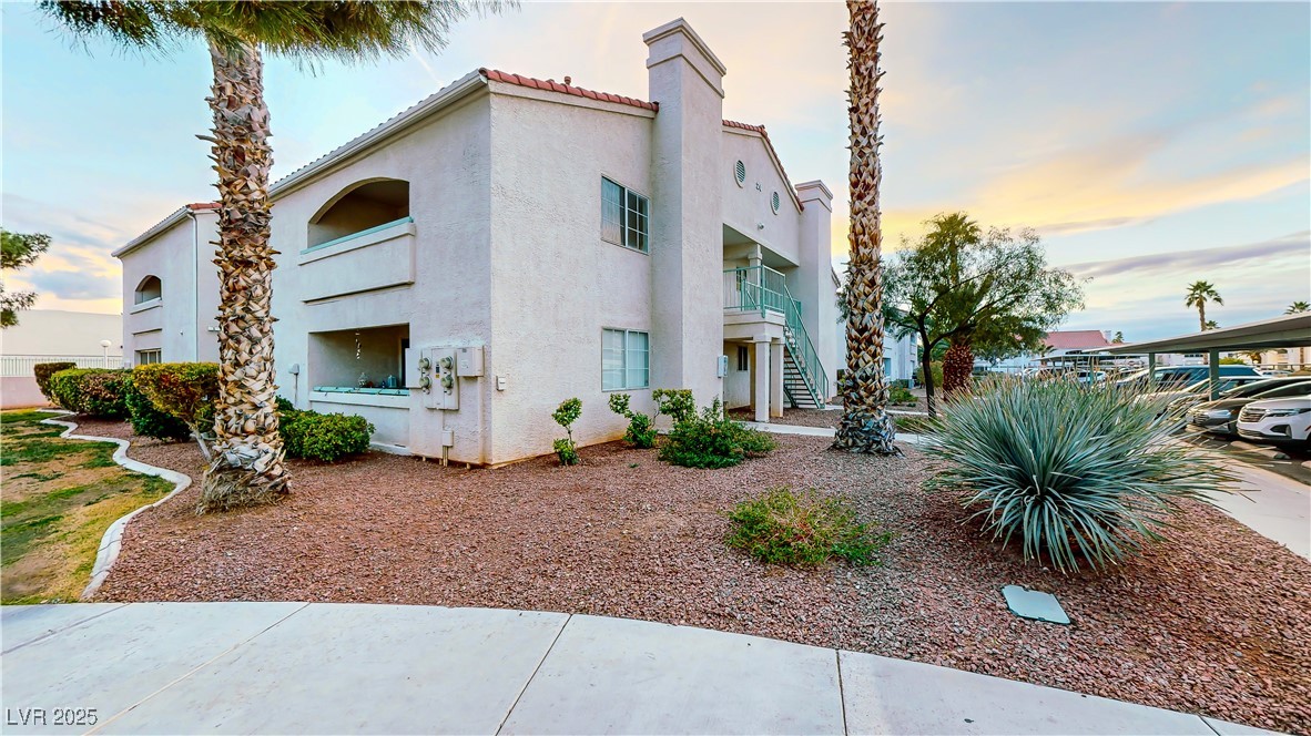 2725 South Nellis Boulevard 2197 Property Photo 25