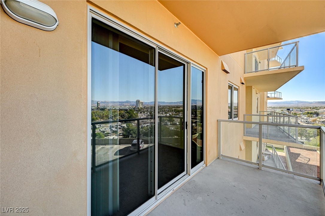8255 South Las Vegas Bl Boulevard 718 Property Photo 24