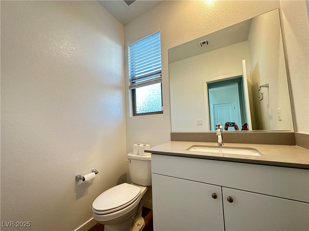 6932 Boulder Canyon Street Property Photo 5