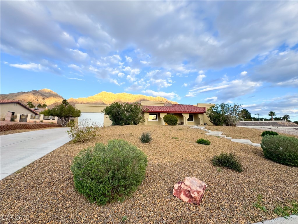 1032 Morning Sun Way Property Photo 3