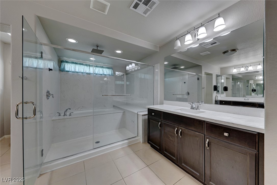 10598 Aphrodite Street Property Photo 13