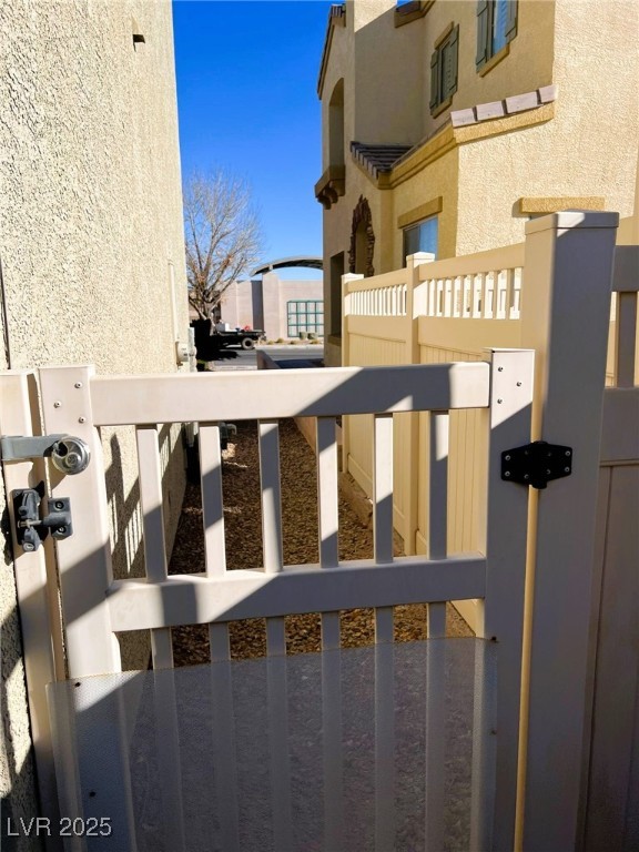 6329 Kitamaya Street Property Photo 15