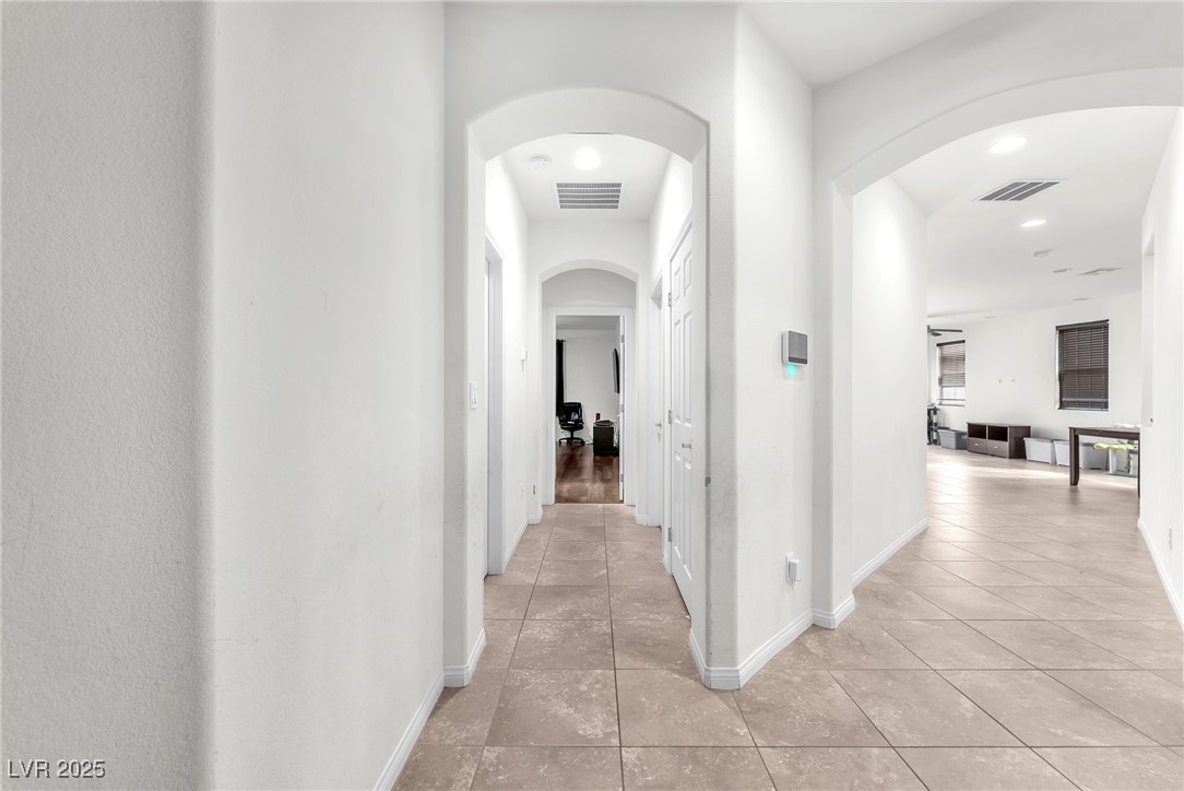 5640 Akula Bay Street Property Photo 2
