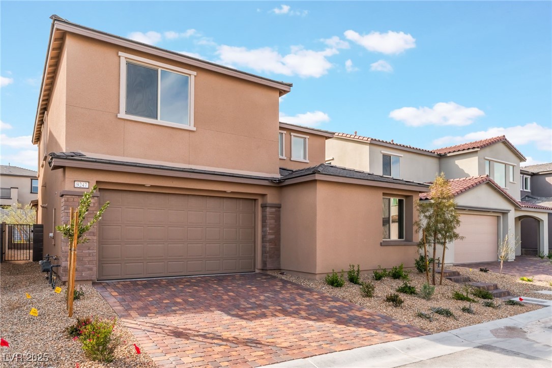 9247 Lunar Phase Street Property Photo 3