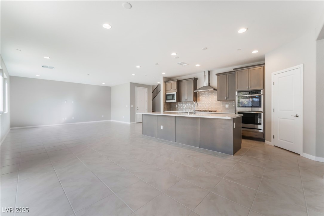 9247 Lunar Phase Street Property Photo 10