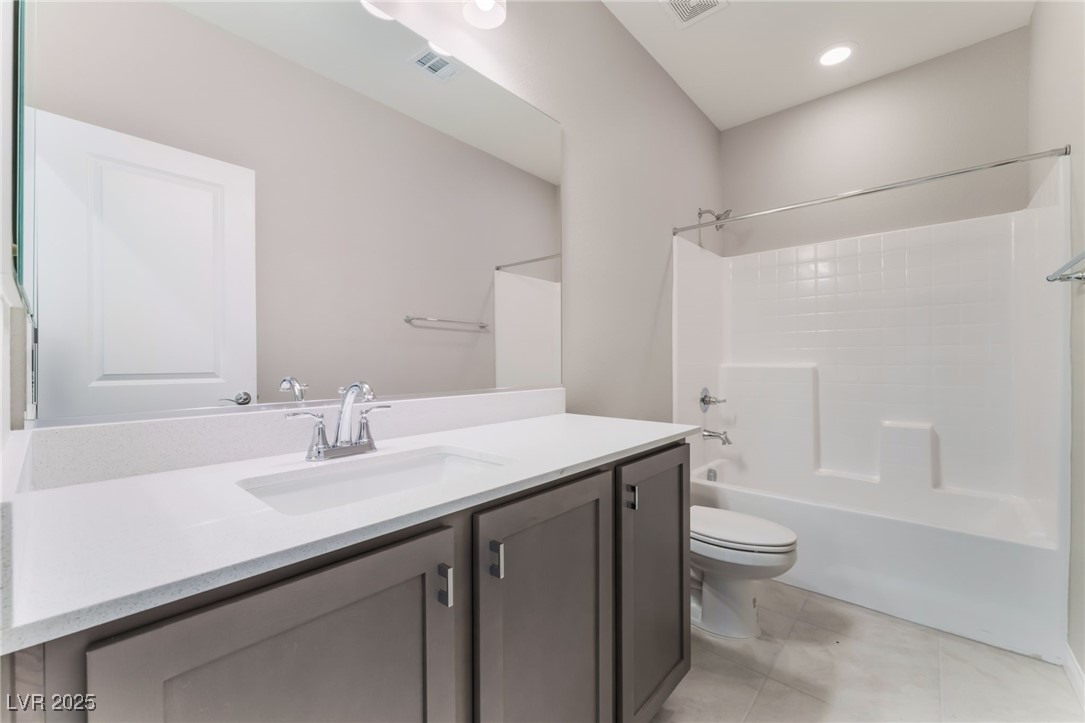 9247 Lunar Phase Street Property Photo 32