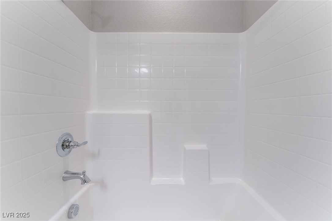 9247 Lunar Phase Street Property Photo 33