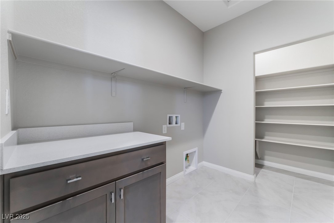 9247 Lunar Phase Street Property Photo 40