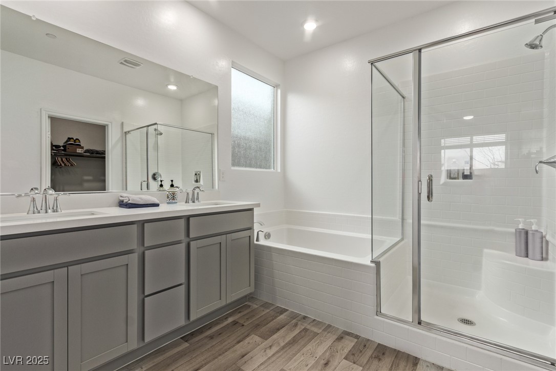9465 White Fir Grove Court Property Photo 14