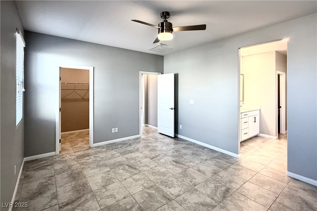 7490 Lush Oasis Avenue Property Photo 8