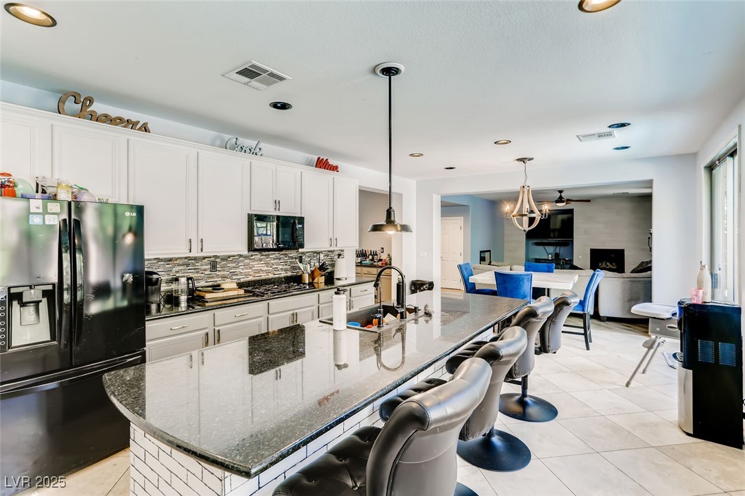 1149 Jerez Court Property Photo 10