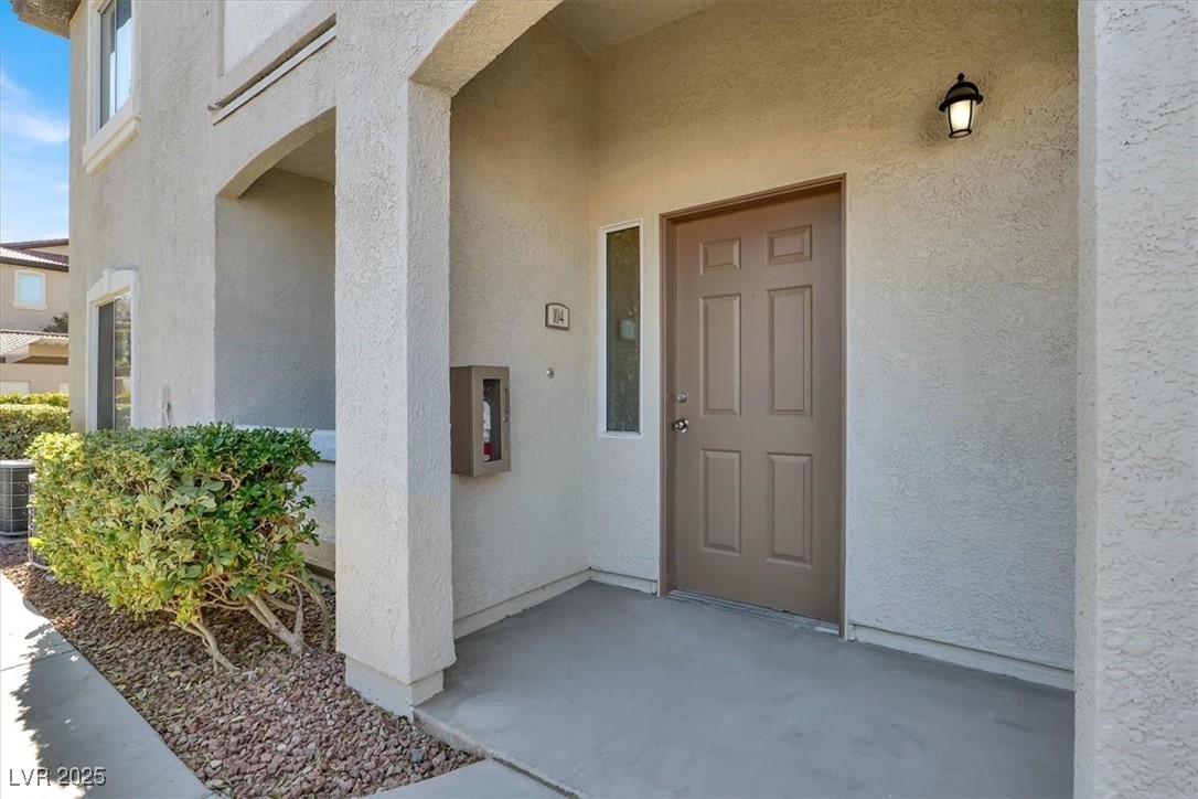 3515 Cactus Shadow Street 104 Property Photo 4