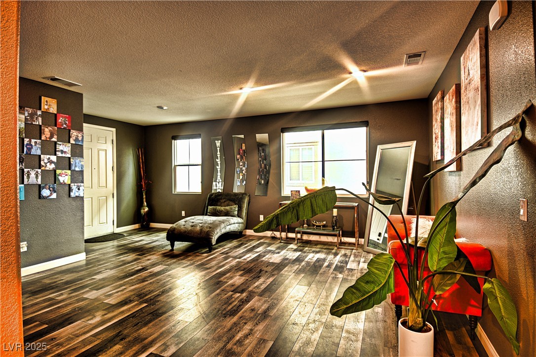 3439 Midnight Shadows Way Property Photo 3