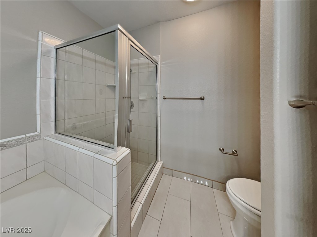 2975 Bluegrass Lane 422 Property Photo 12