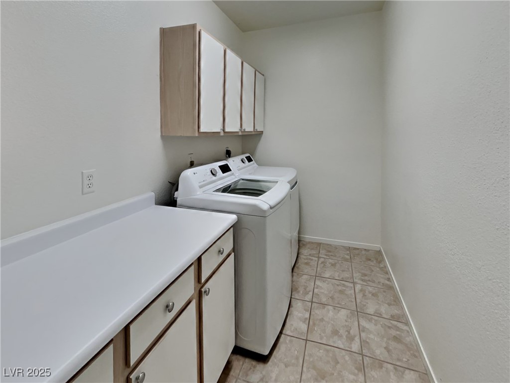 2975 Bluegrass Lane 422 Property Photo 16