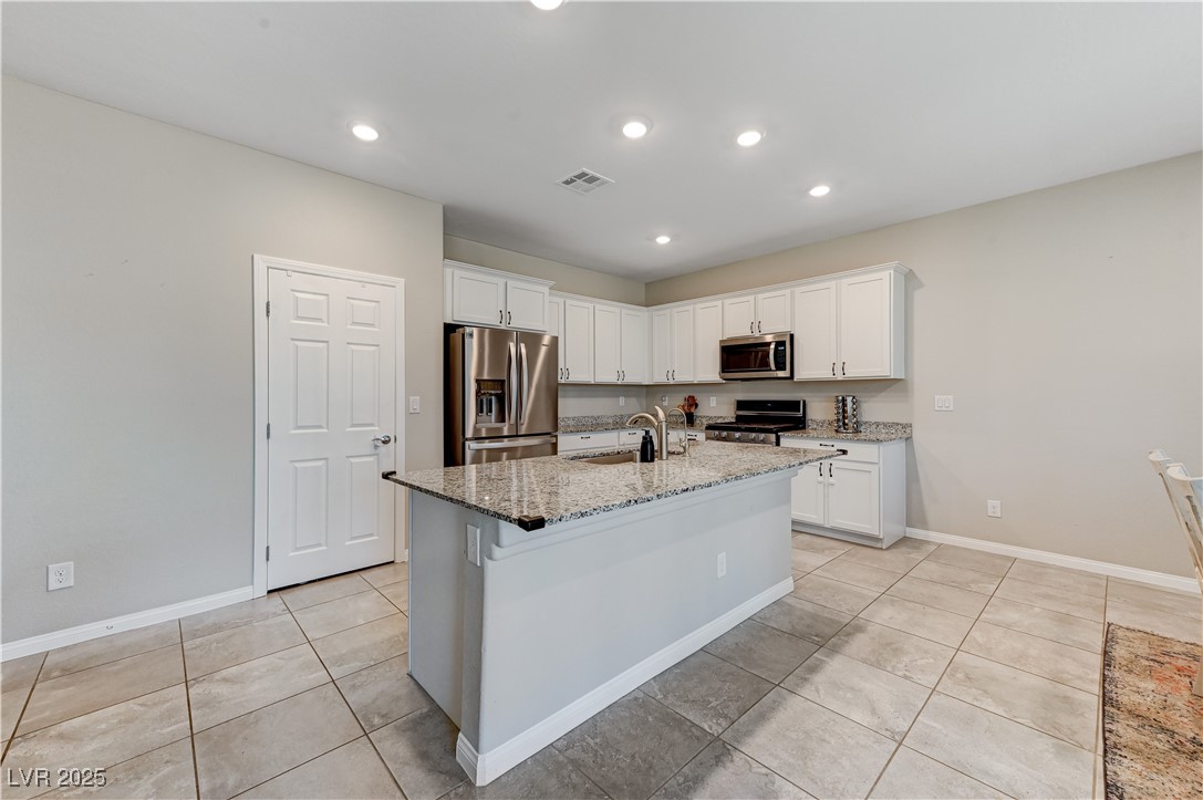 7745 Rosebark Cliffs Street Property Photo 6