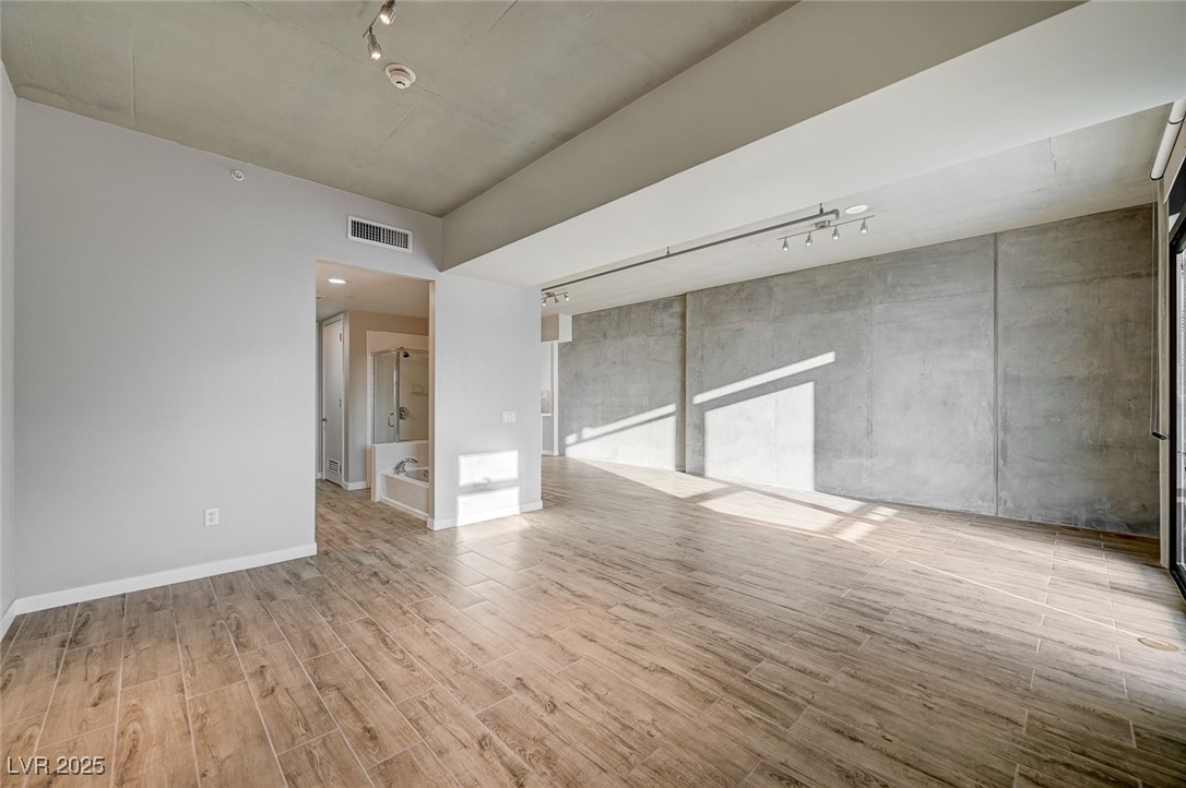 353 East Bonneville Avenue 457 Property Photo 14