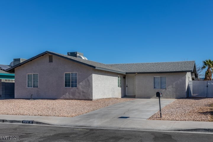 4470 Peterson Drive Property Photo 2