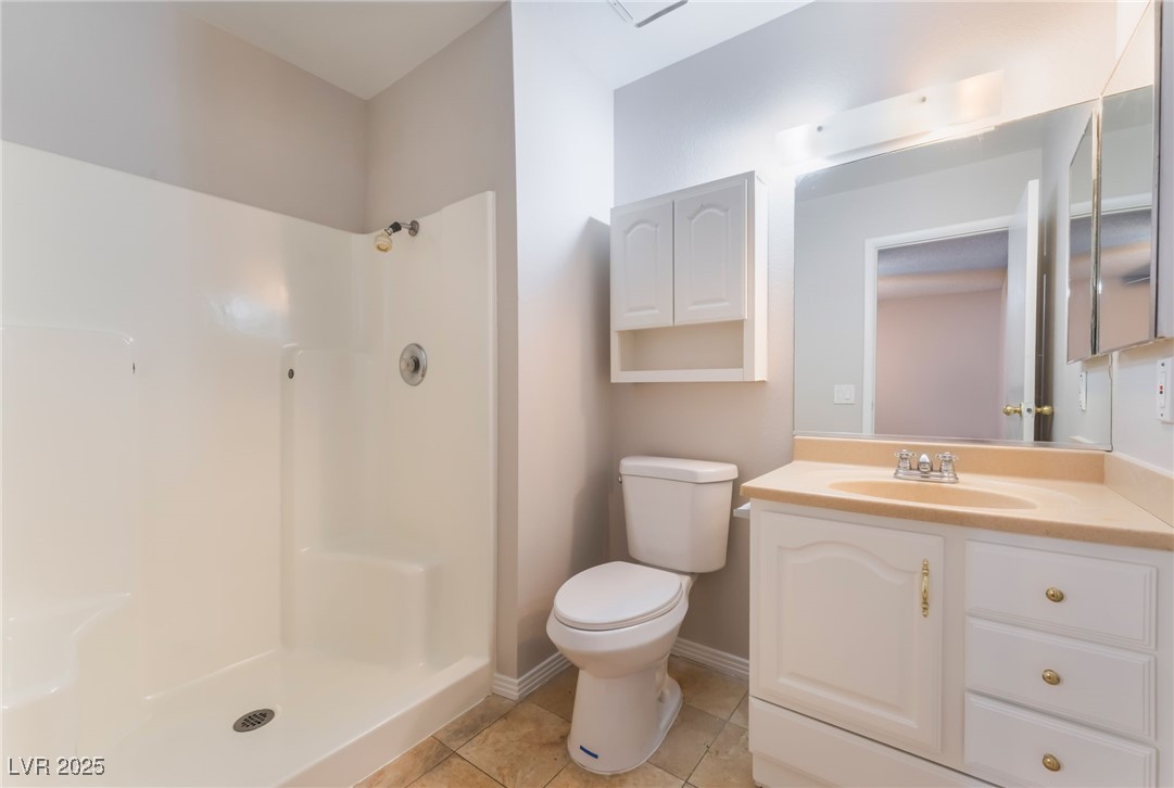 5453 Requa Avenue Property Photo 23