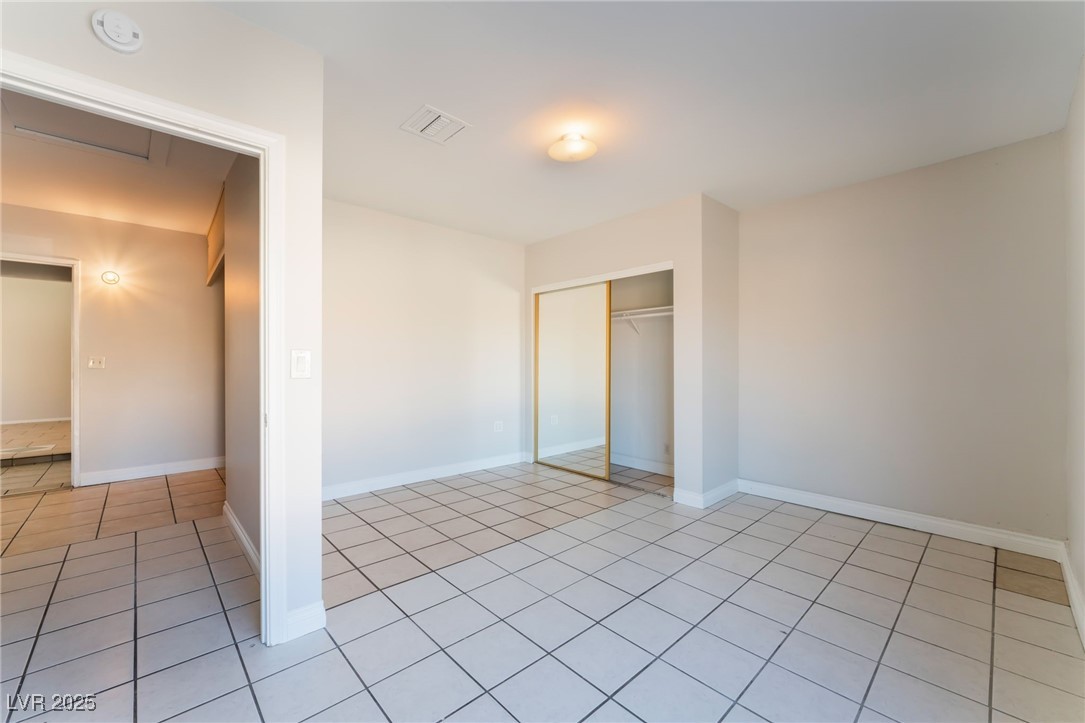 5453 Requa Avenue Property Photo 26