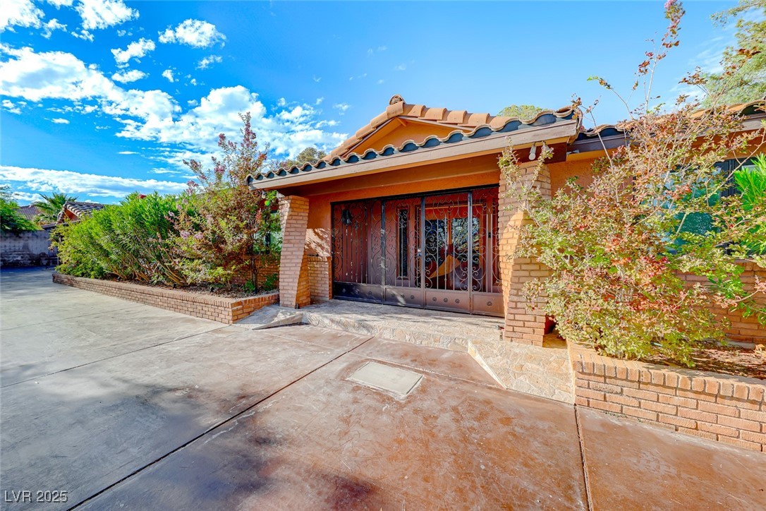 6640 Palmyra Avenue Property Photo 10