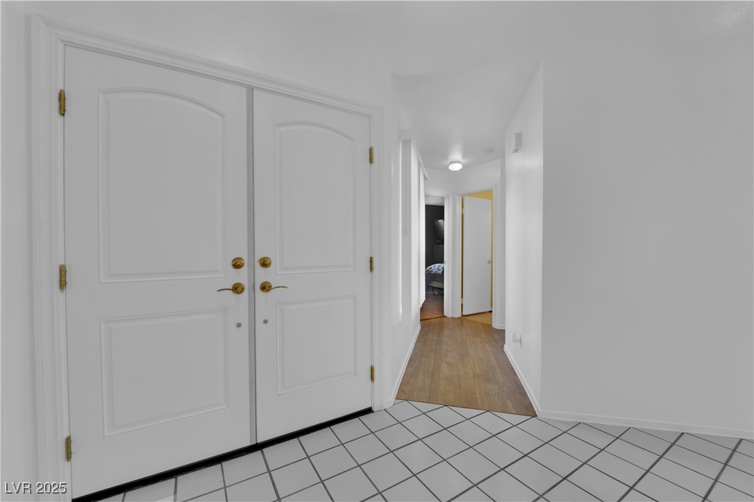 429 Nancy Drive Property Photo 4