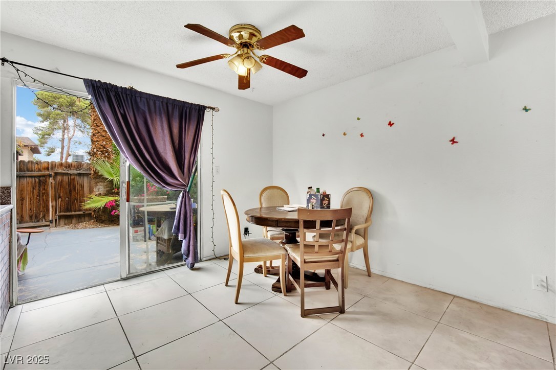 6133 Meadowgrass Lane Property Photo 10