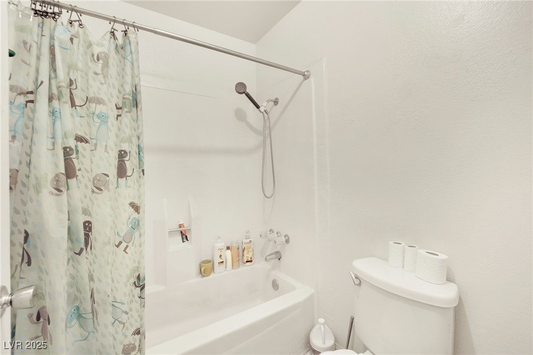 6133 Meadowgrass Lane Property Photo 19