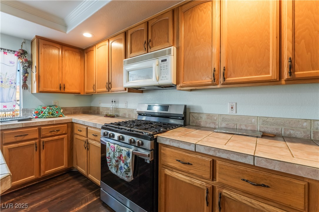 8600 Copper Falls Avenue Property Photo 13