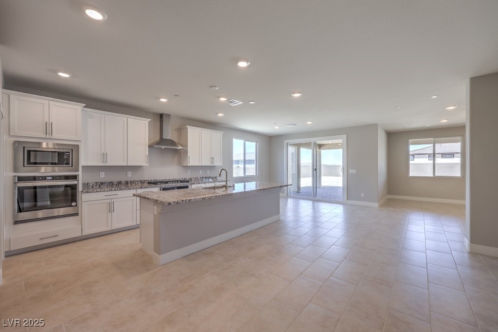 5520 Acadia Leaf Street Property Photo 7