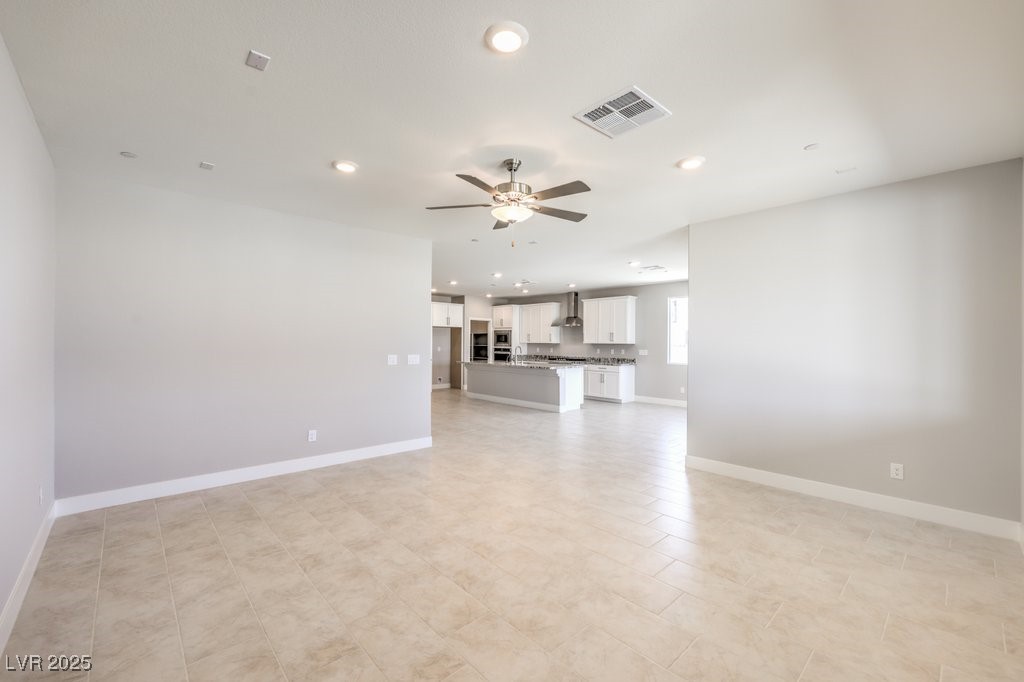 5520 Acadia Leaf Street Property Photo 13