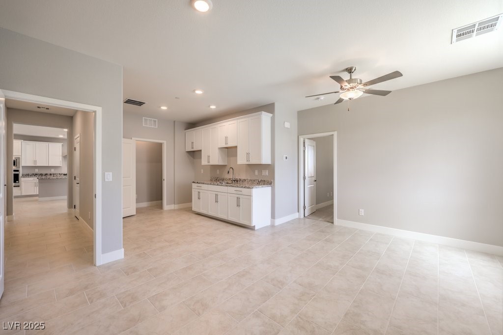 5520 Acadia Leaf Street Property Photo 17