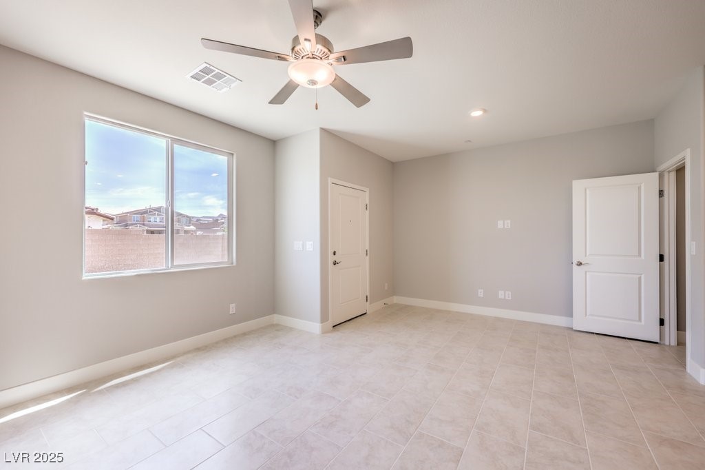 5520 Acadia Leaf Street Property Photo 18